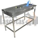 MESA DE PREPARACIÓN CON REJILLA DE 61X136X90